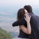 تفسير الحضن في المنام