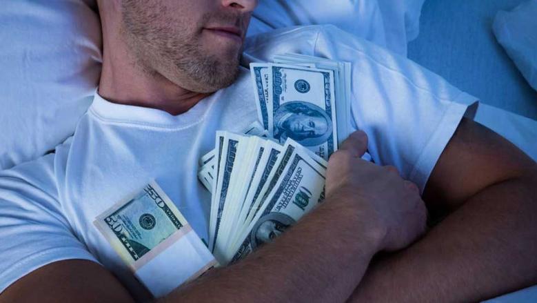 تفسير حلم الفلوس في المنام للرجل والمرأة 2 تفسير حلم الفلوس في المنام