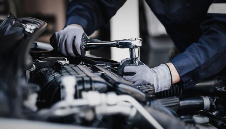 143 144334 maintaining car well